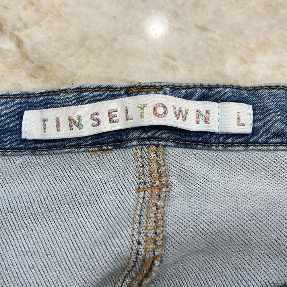 Tinseltown Ultra Wide Leg‎ Cargo Jeans – Size Large | 32” Inseam - Picture 13 of 16